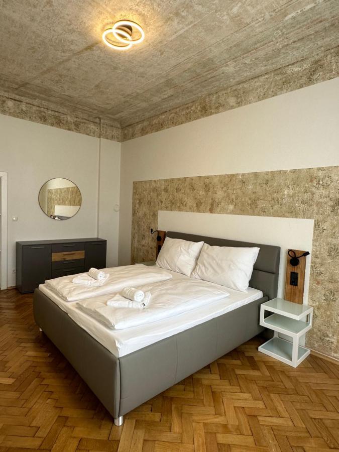Artliving Apartment-Top 3 Self Check-In Грац Екстериор снимка