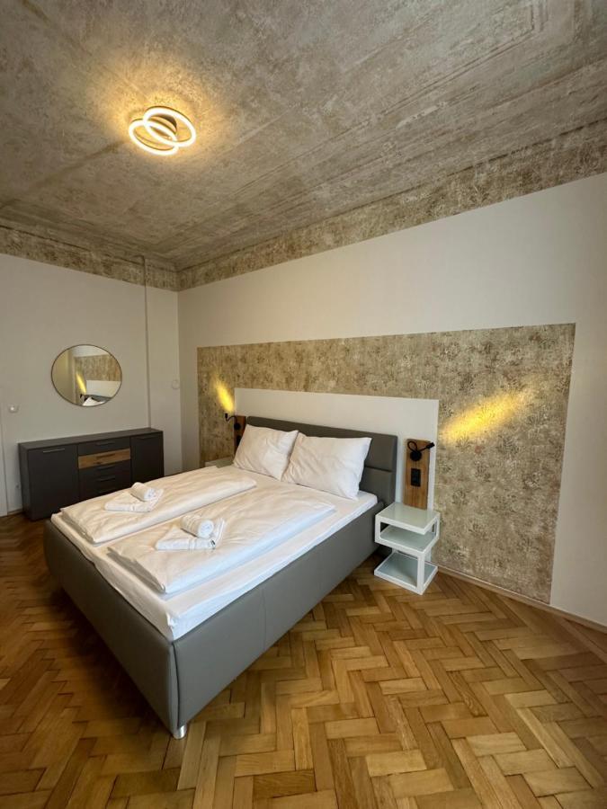 Artliving Apartment-Top 3 Self Check-In Грац Екстериор снимка