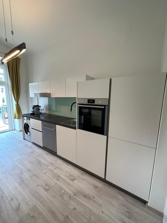 Artliving Apartment-Top 3 Self Check-In Грац Екстериор снимка